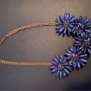 Amazing royal blue flower necklace